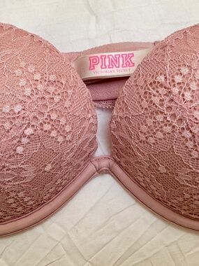 PINK Victoria’s Secret Strapless Bra 32B Date Plunge Push Up Multi-Way Like New!